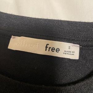 wilfred free subah knot t-shirt